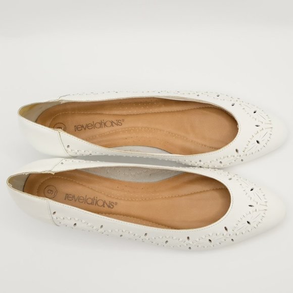 Revelations White Leather Pumps | Shoes Sz 9 - Picture 7 of 8